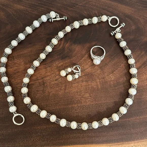 Sterling Silver Cultured pearl jewelry set (necklace, bracelet, ring, earrings) - Picture 1 of 7